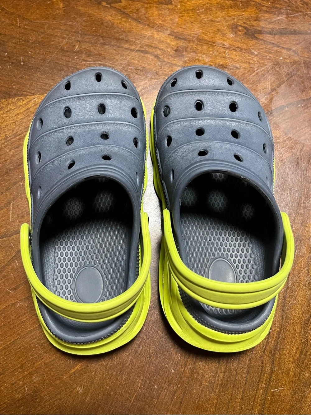 Kids Gray/Yellow Clog/Slide Sandals
